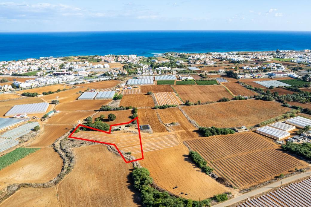 3,901m² Residential Plot for Sale in Paralimni, Famagusta District