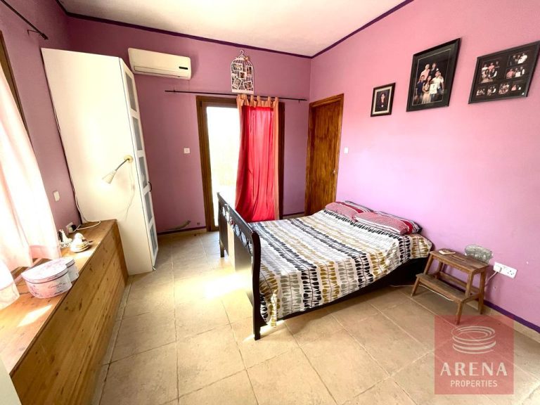 3 Bedroom House for Sale in Anglisides, Larnaca District