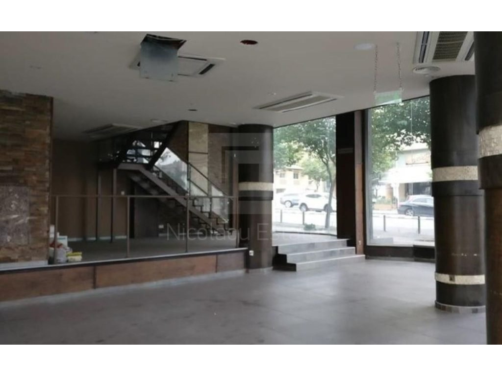 386m² Commercial for Sale in Agioi Omologites, Nicosia District