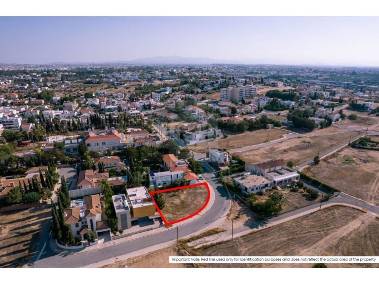 733m² Plot for Sale in Engomi, Nicosia District