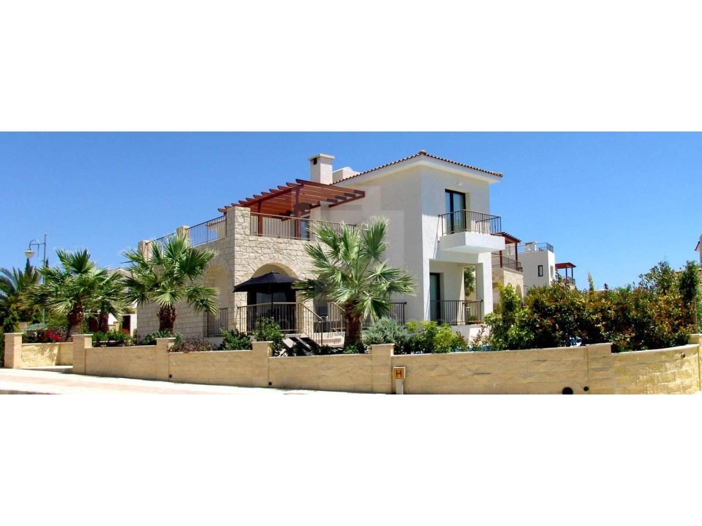 3 Bedroom House for Sale in Kouklia, Paphos District