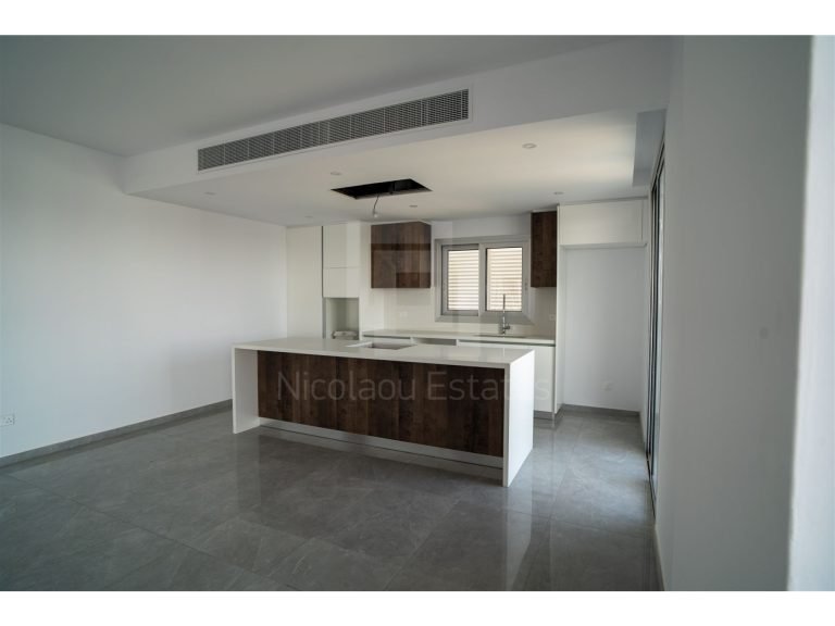 3 Bedroom Apartment for Sale in Strovolos, Nicosia District