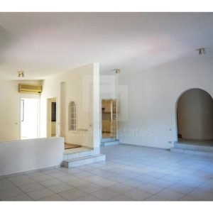 3 Bedroom House for Sale in Strovolos, Nicosia District