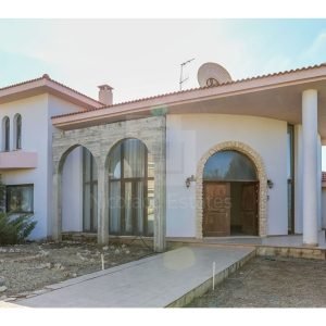 4 Bedroom House for Sale in Mitsero, Nicosia District