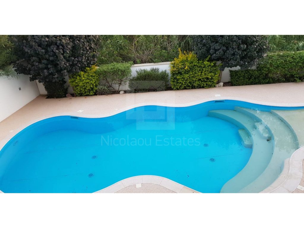 4 Bedroom House for Sale in Aglantzia, Nicosia District