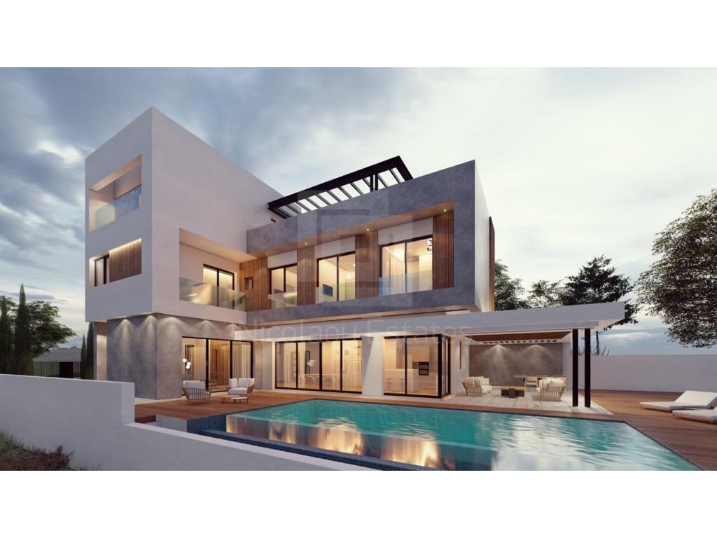 4 Bedroom House for Sale in Agios Tychonas, Limassol District