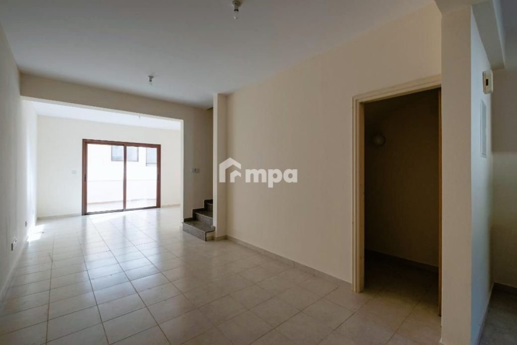 2 Bedroom House for Sale in Peyia, Paphos District