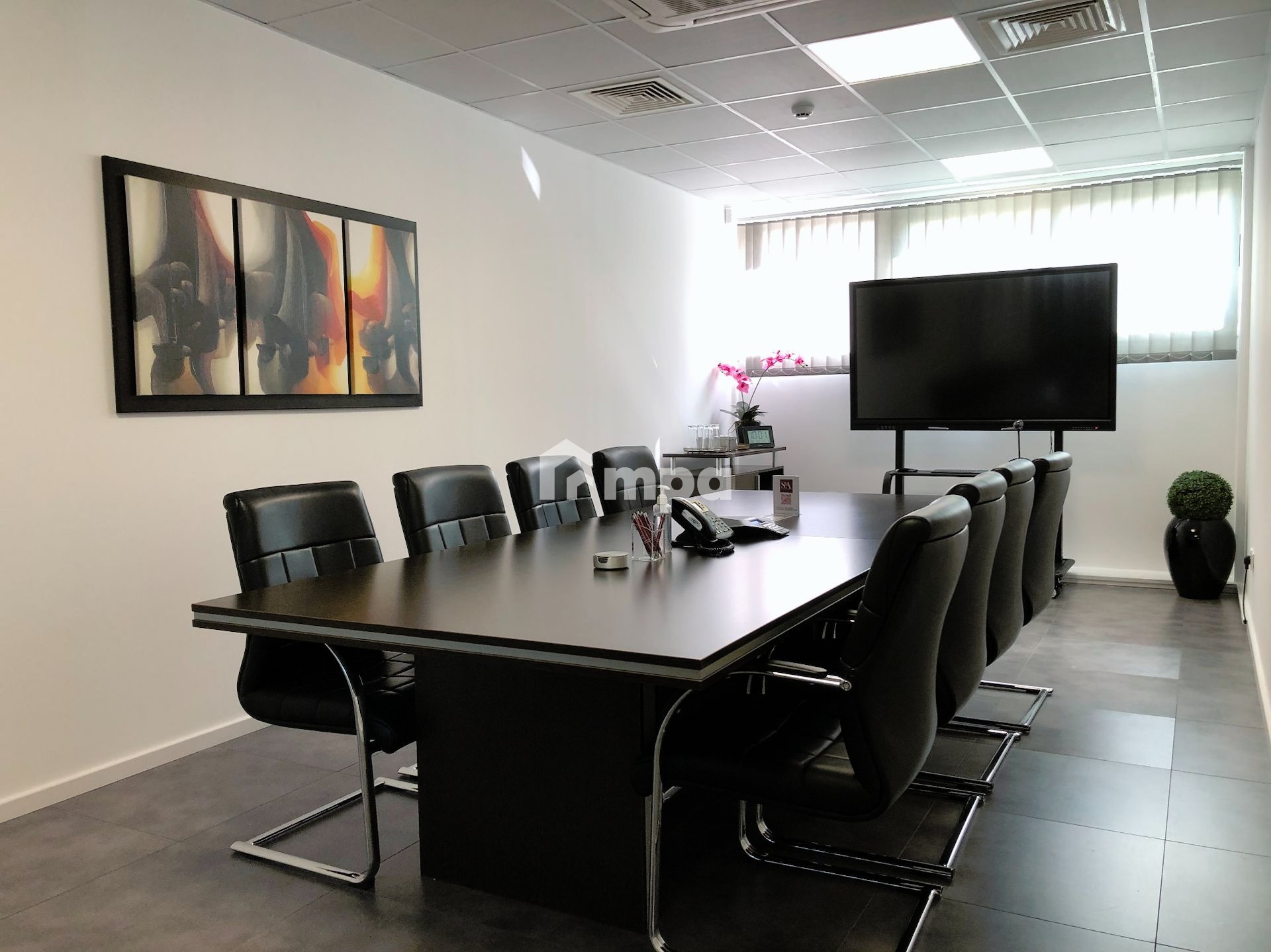 1008m² Building for Sale in Strovolos, Nicosia District