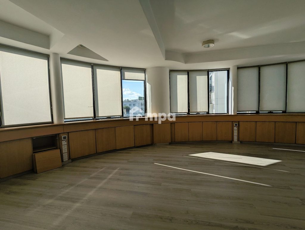200m² Office for Rent in Nicosia District