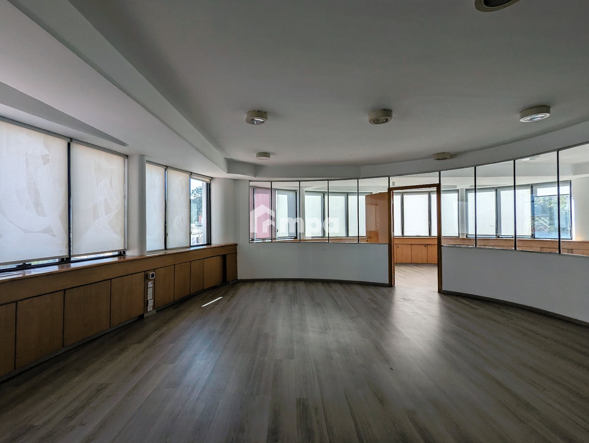 200m² Office for Rent in Nicosia District