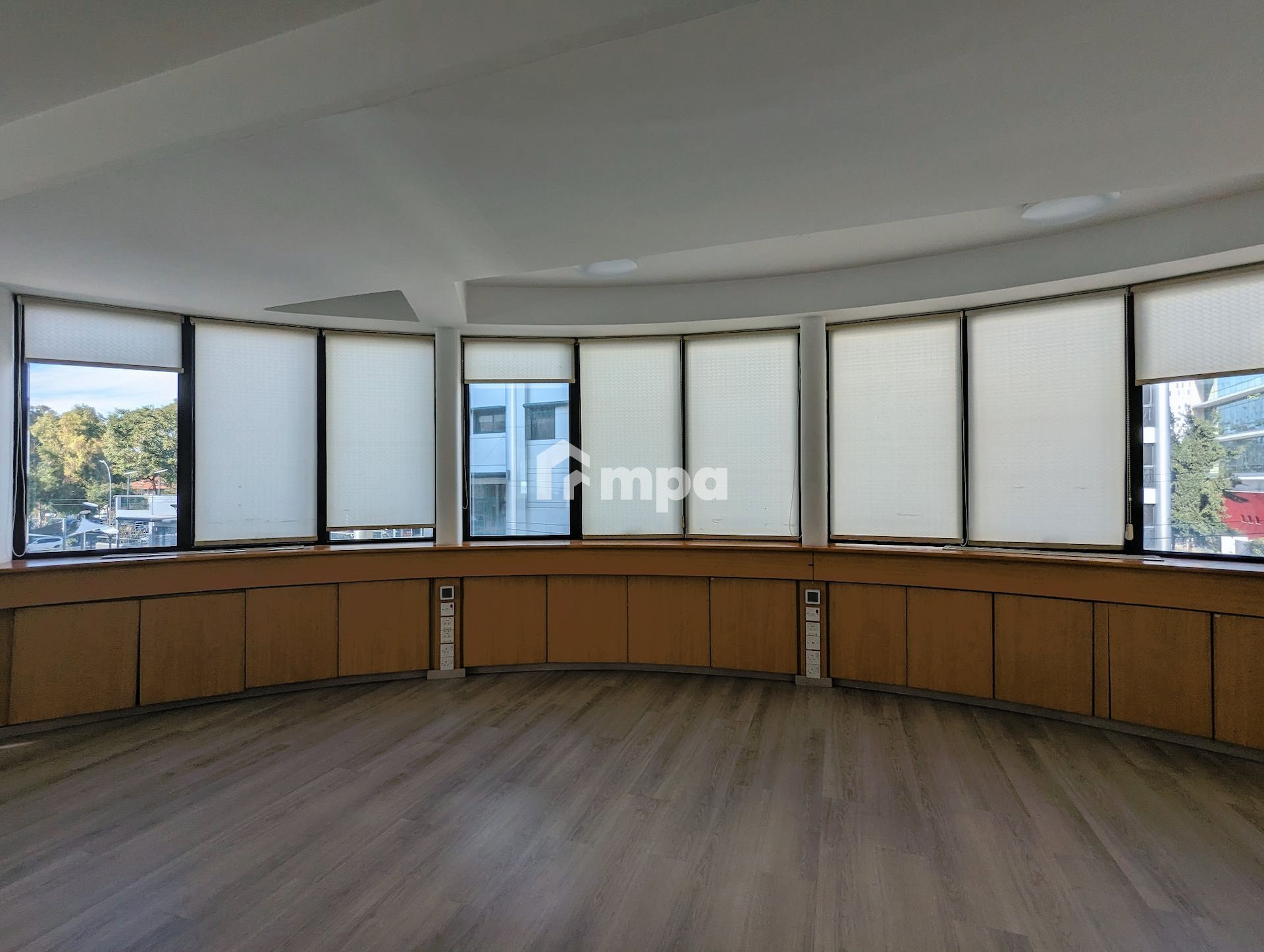 200m² Office for Rent in Nicosia District