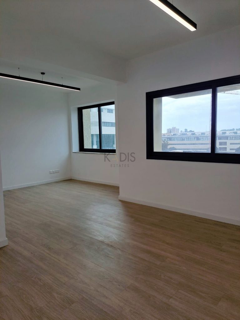 240m² Office for Rent in Nicosia District