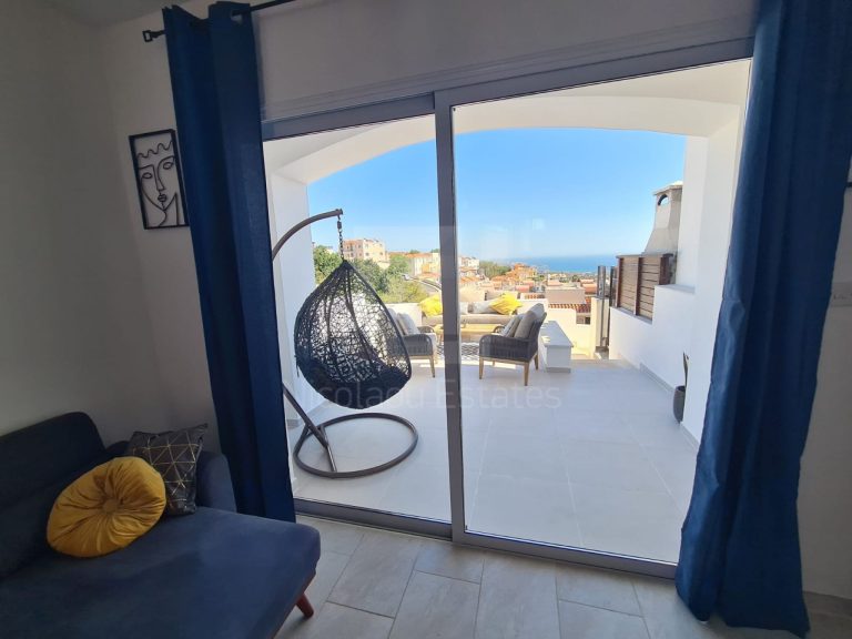 2 Bedroom House for Sale in Peyia, Paphos District