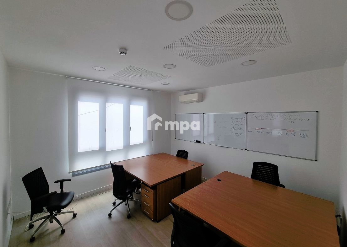 32m² Office for Rent in Nicosia District