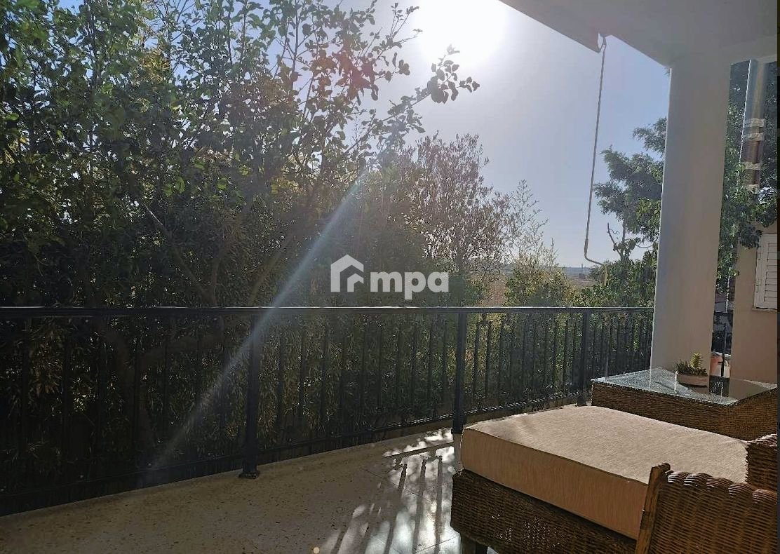 4 Bedroom House for Sale in Akaki, Nicosia District