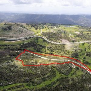 27,760m² Plot for Sale in Mousere, Paphos District