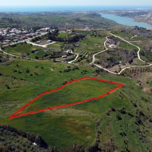 10,034m² Residential Plot for Sale in Choletria, Paphos District