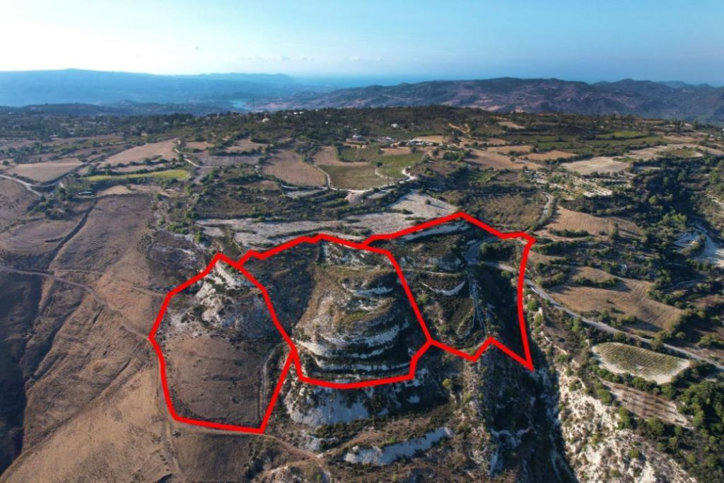 43,145m² Plot for Sale in Fyti, Paphos District