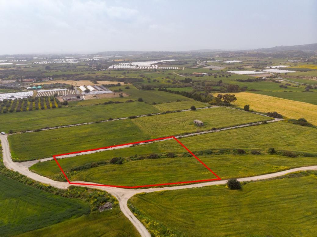 3,292m² Residential Plot for Sale in Maroni, Larnaca District