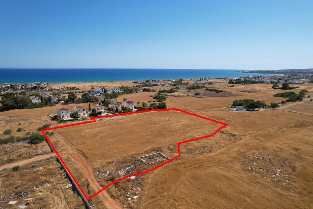 8,518m² Residential Plot for Sale in Sotira, Famagusta District