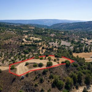 8,027m² Commercial Plot for Sale in Lysos, Paphos District