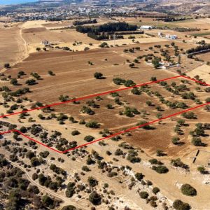 26,924m² Residential Plot for Sale in Kouklia Pafou, Paphos District