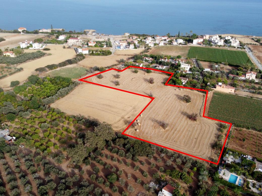 12,709m² Residential Plot for Sale in Agios Theodoros, Larnaca District