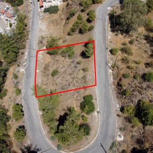 590m² Commercial Plot for Sale in Evrychou, Nicosia District