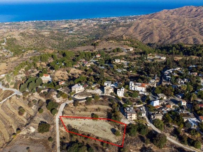 2,342m² Residential Plot for Sale in Kynousa, Paphos District