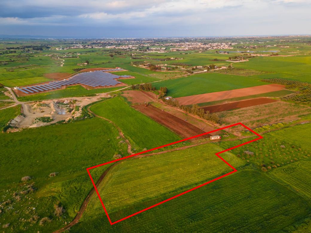 8,710m² Commercial Plot for Sale in Avgorou, Famagusta District