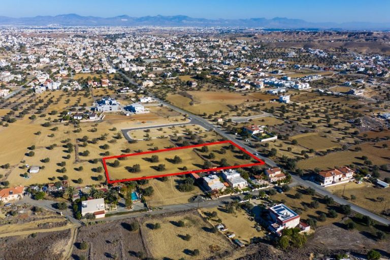 7,507m² Residential Plot for Sale in Tseri, Nicosia District