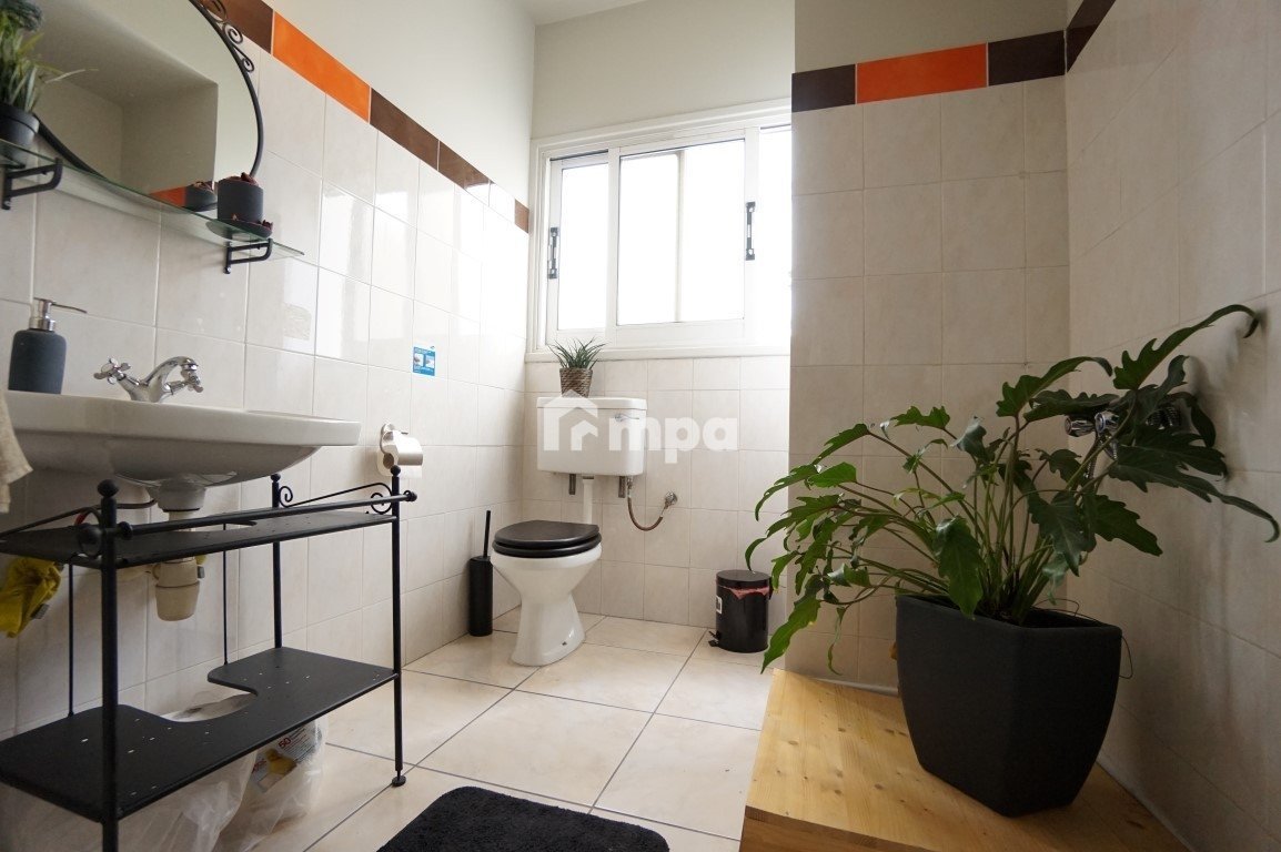 12m² Office for Rent in Nicosia District