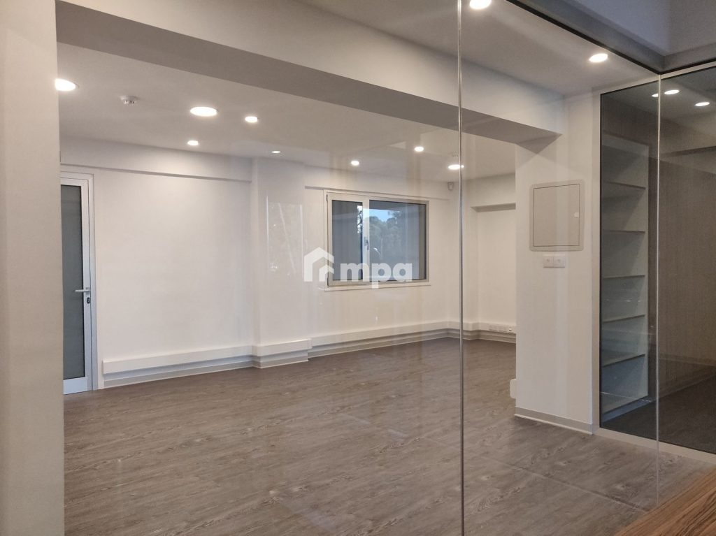 95m² Office for Rent in Strovolos, Nicosia District