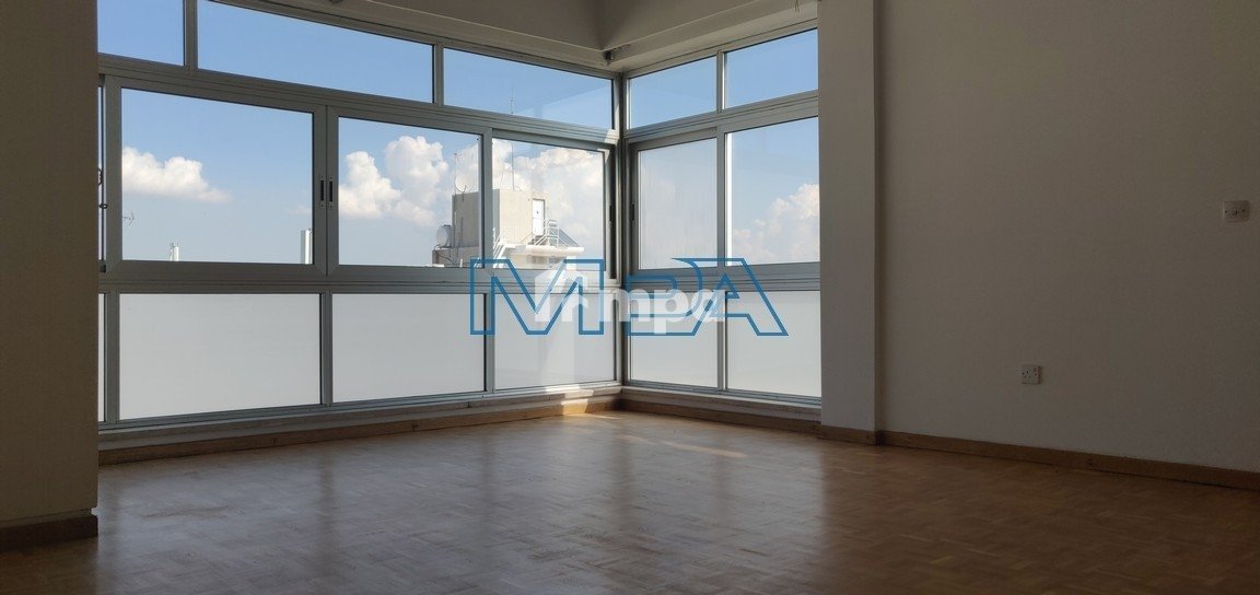 220m² Office for Rent in Nicosia District