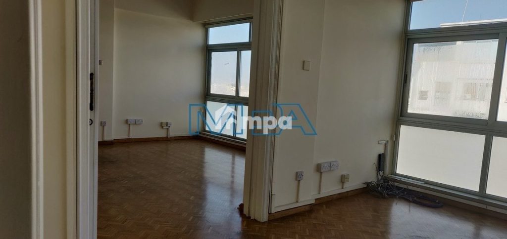 220m² Office for Rent in Nicosia District