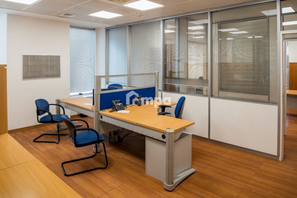 393m² Office for Rent in Nicosia – Kaimakli