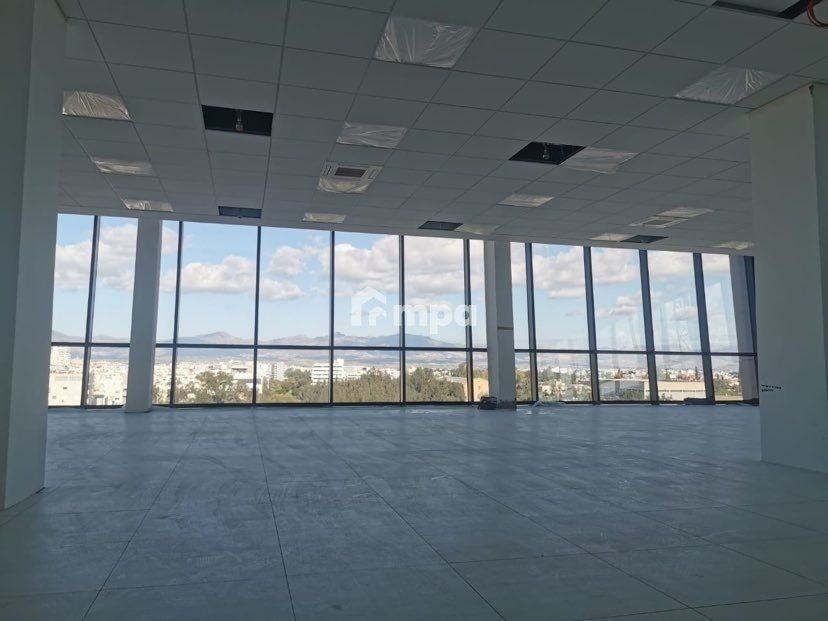301m² Office for Rent in Nicosia District