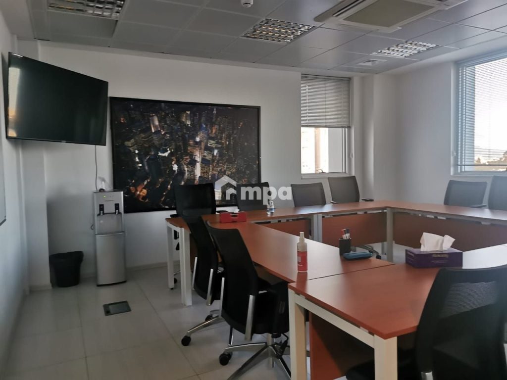 369m² Office for Rent in Strovolos, Nicosia District