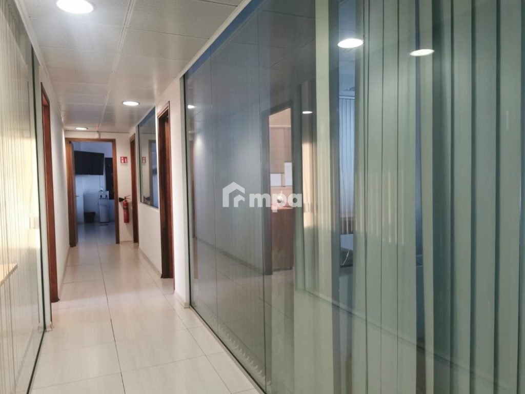 369m² Office for Rent in Strovolos, Nicosia District