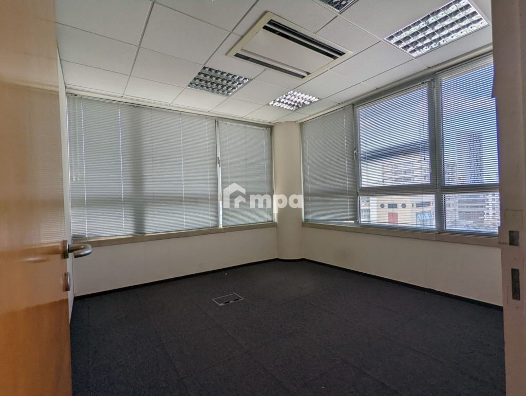 349m² Office for Rent in Nicosia District
