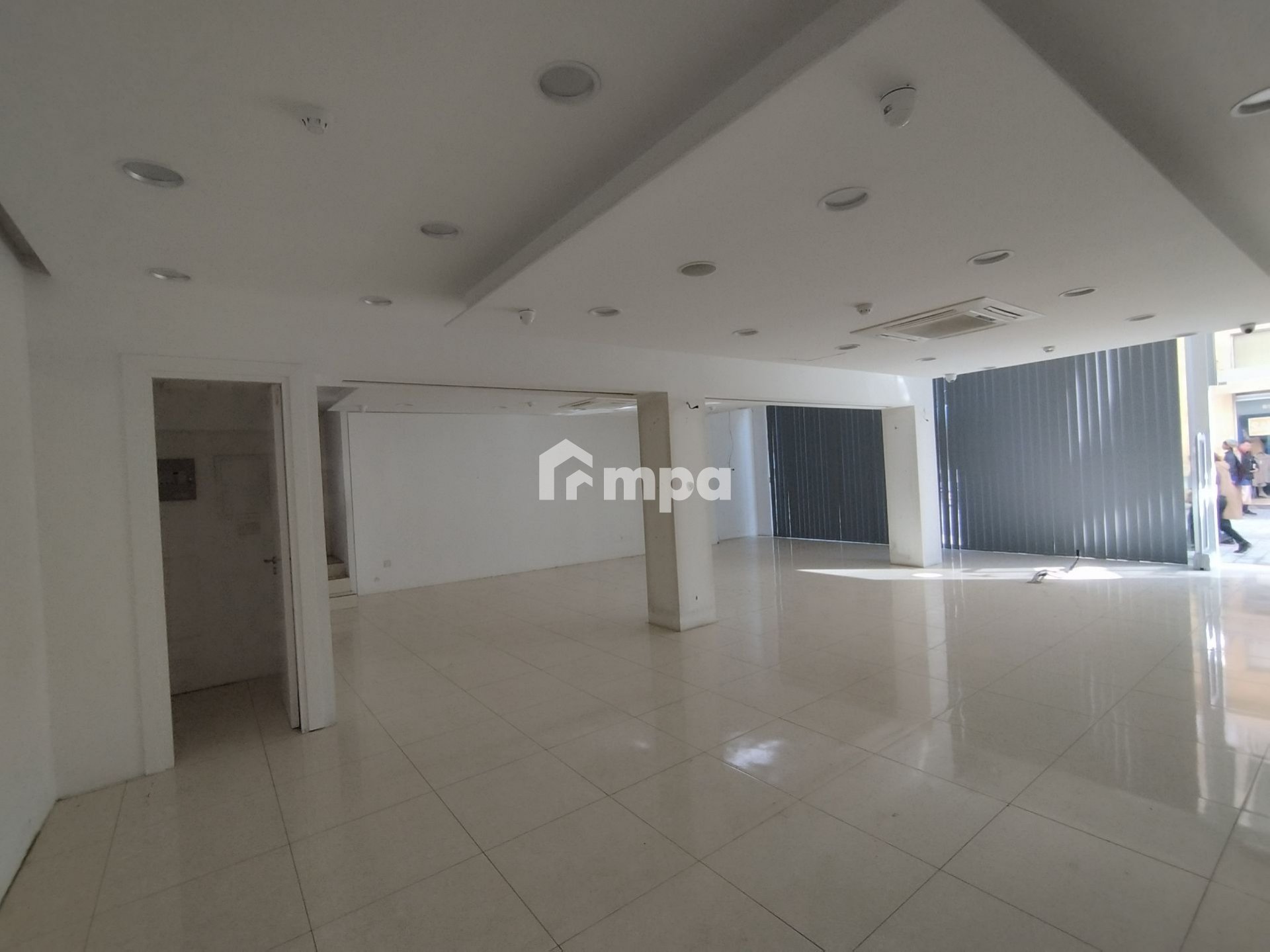 110m² Commercial for Rent in Nicosia District