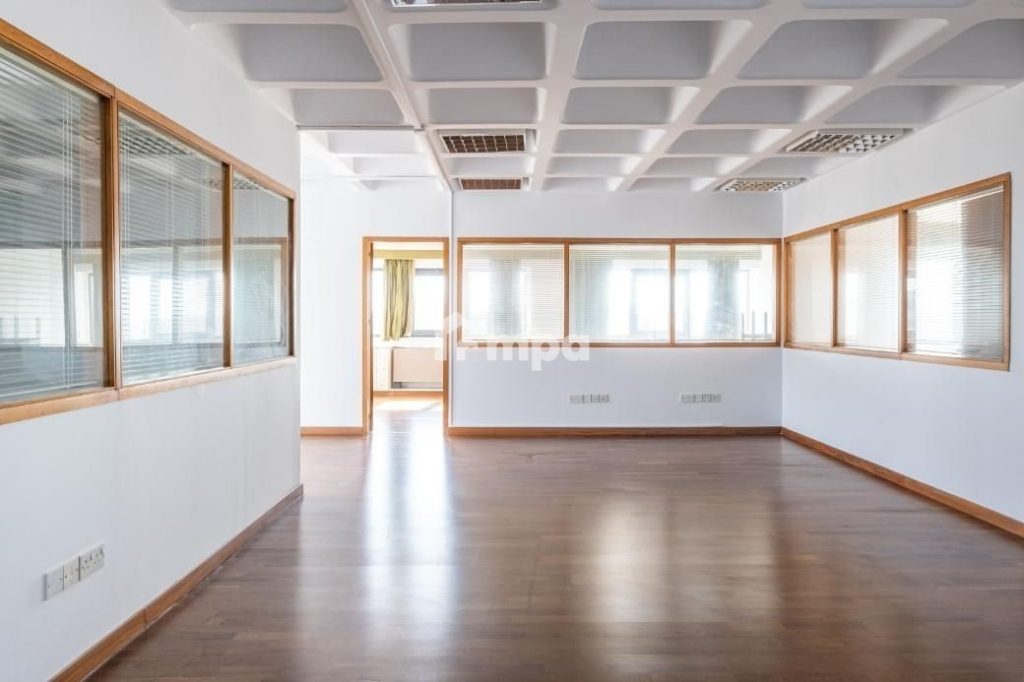 238m² Office for Rent in Agioi Omologites, Nicosia District
