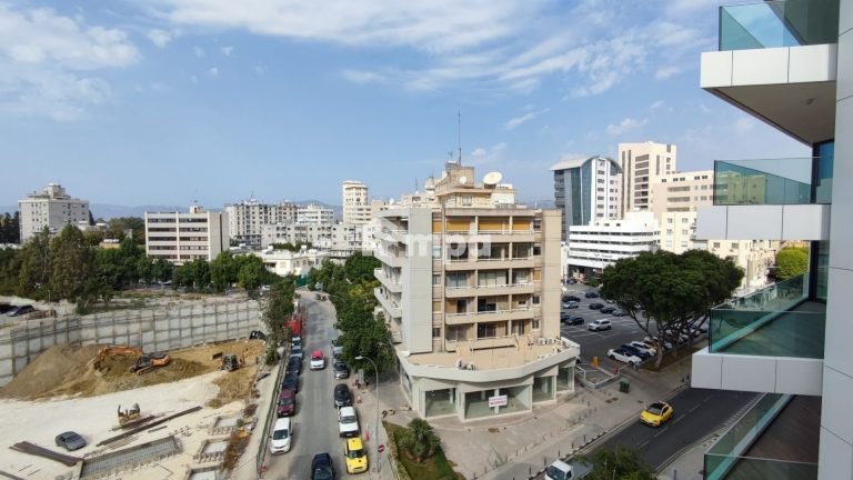 12m² Office for Rent in Nicosia District