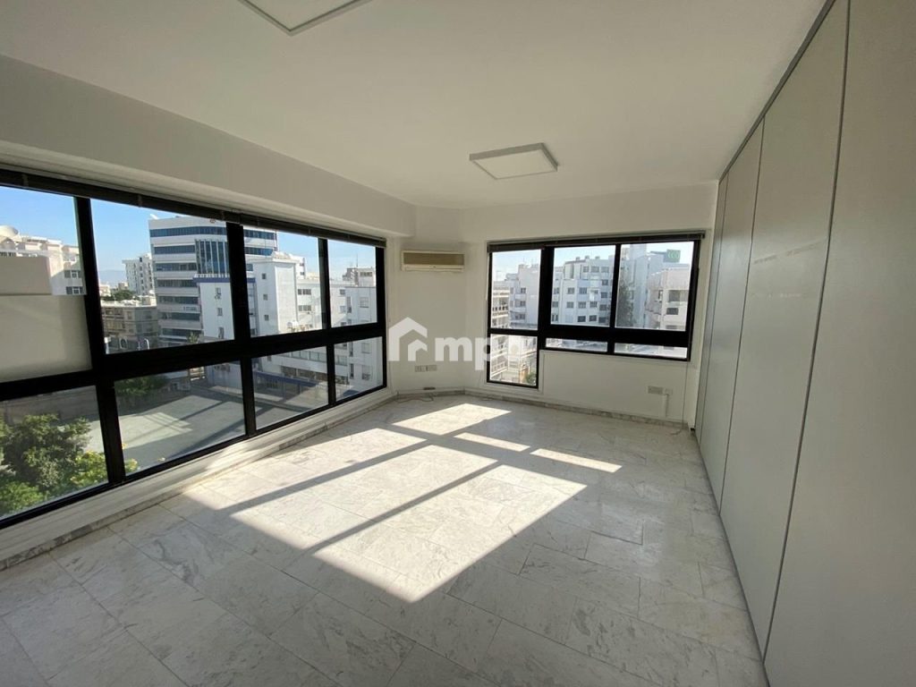 254m² Office for Rent in Nicosia District