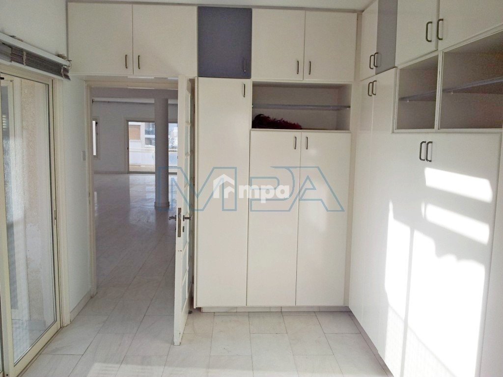 4 Bedroom Apartment for Sale in Nicosia District