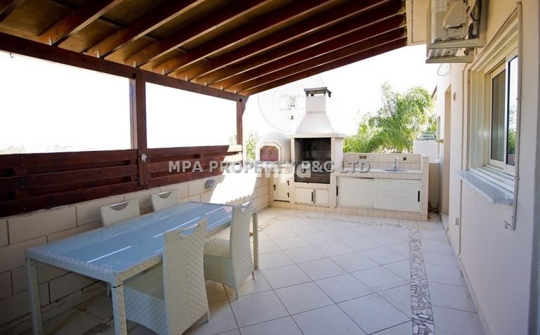 Cheap Houses and Villas for Sale Nicosia up to 400000 euro