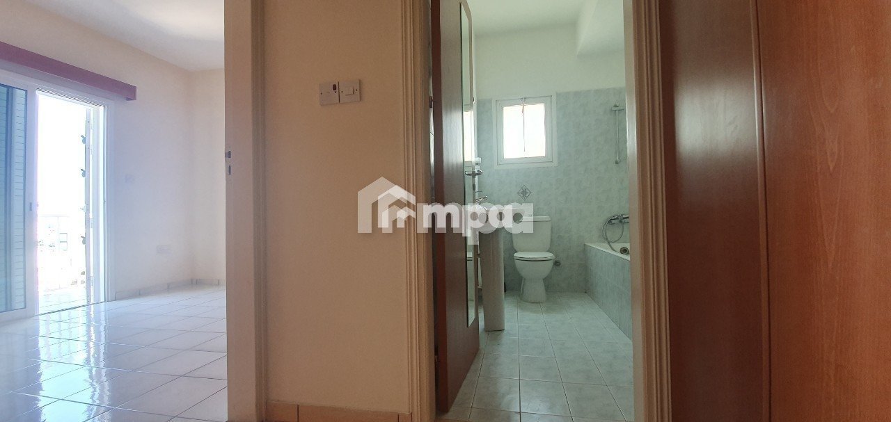 3 Bedroom Apartment for Sale in Strovolos, Nicosia District