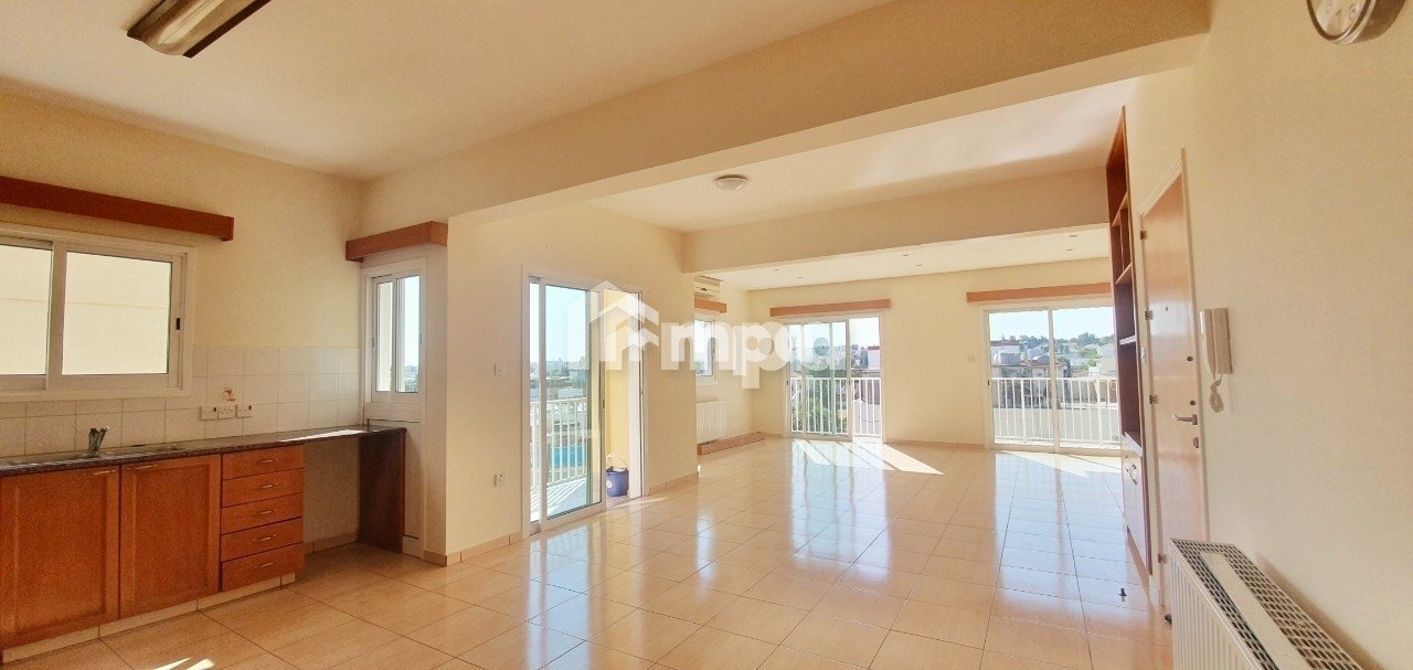 3 Bedroom Apartment for Sale in Strovolos, Nicosia District