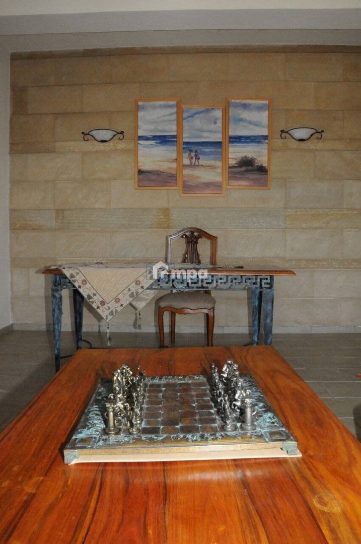 4 Bedroom House for Sale in Argaka, Paphos District