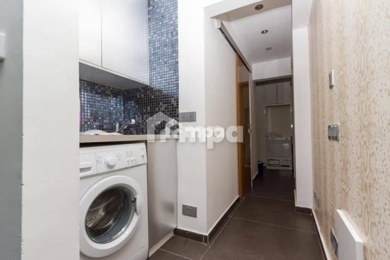 3 Bedroom Apartment for Sale in Strovolos, Nicosia District